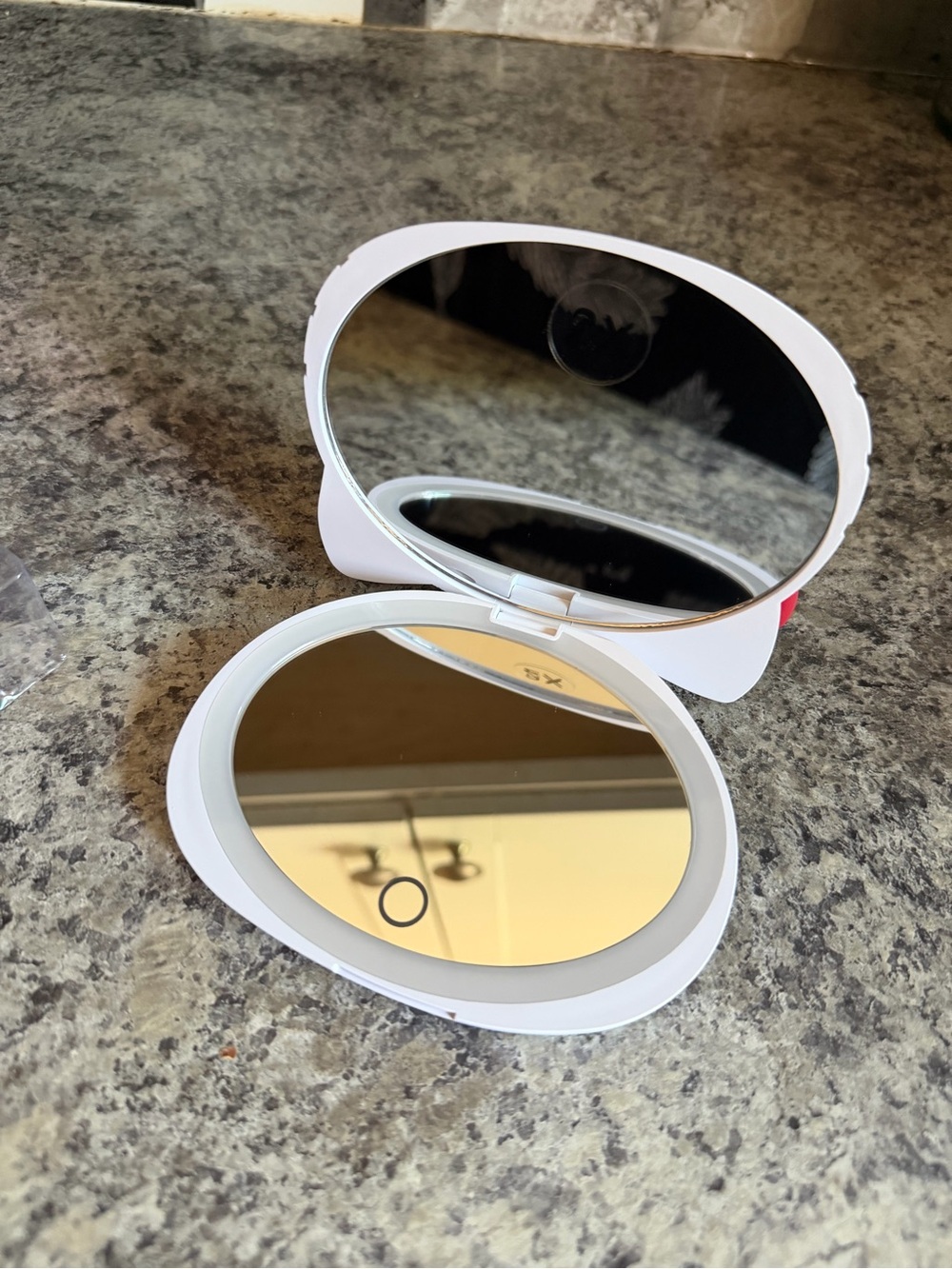 Impressions White and Red Hello Kitty Makeup mirror - Picture 7 of 9